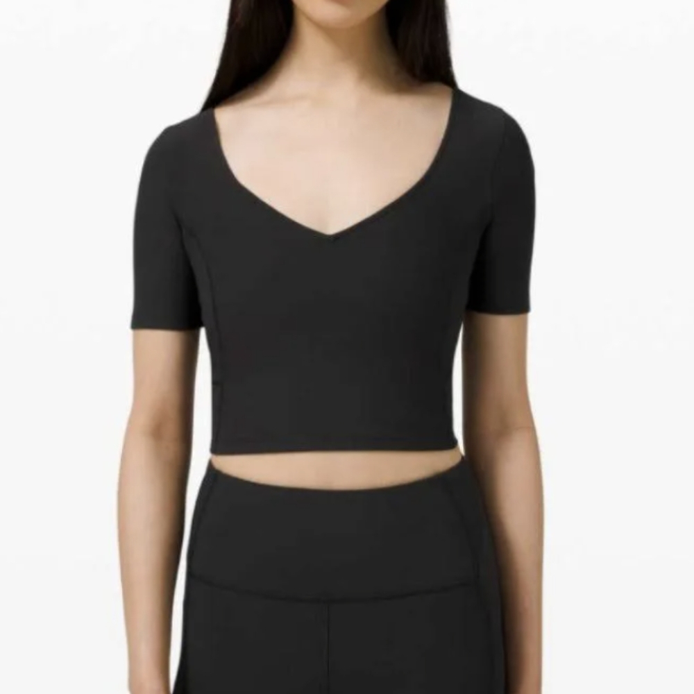 Lululemon ribbed crop top black